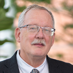 Dan Gartzke headshot